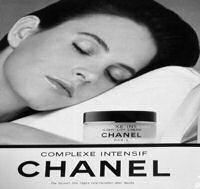 strahlemaennchen bekommt Hilfe von Chanel